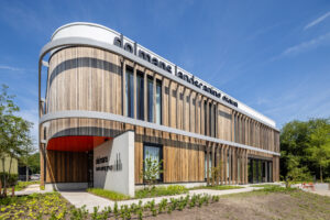 Derckx_Dolmans_BASE_16_s